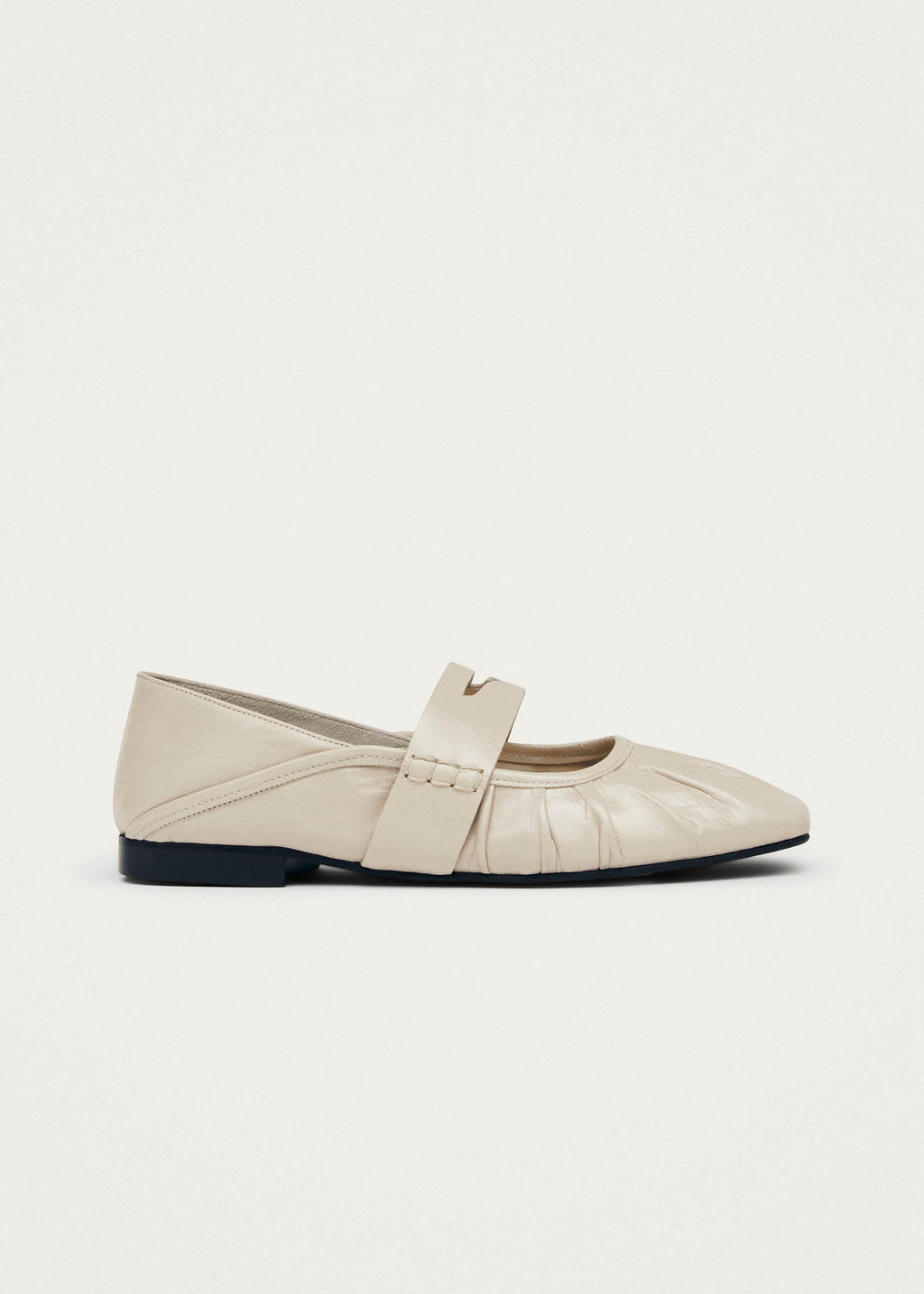 Bargo Cream Leather Ballet Flats