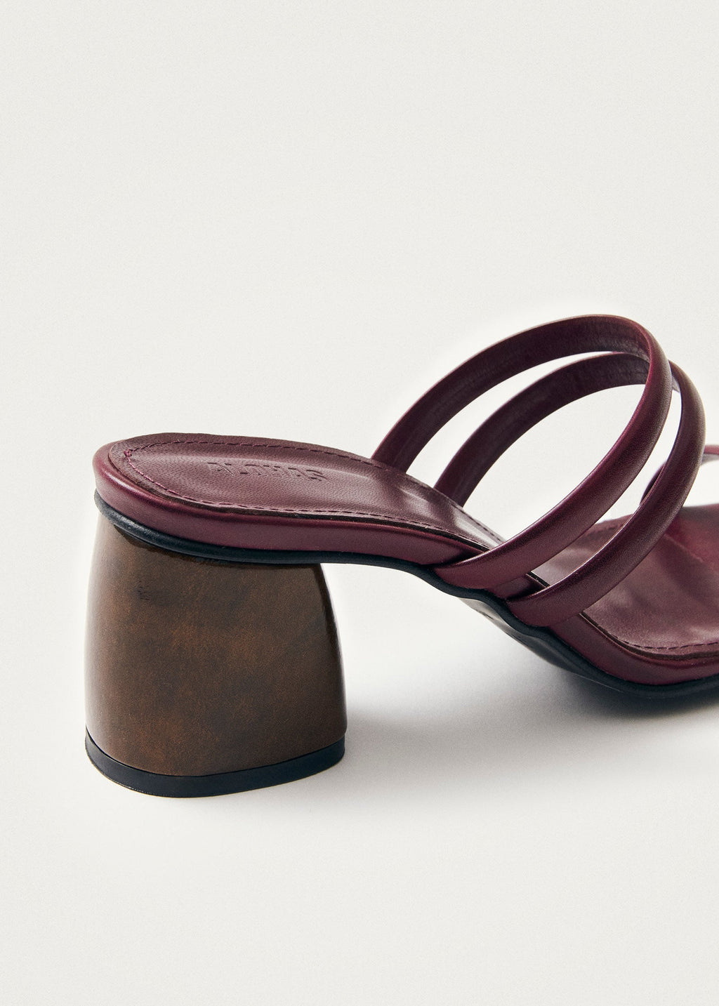 Indiana Bare Burgundy Leather Sandals