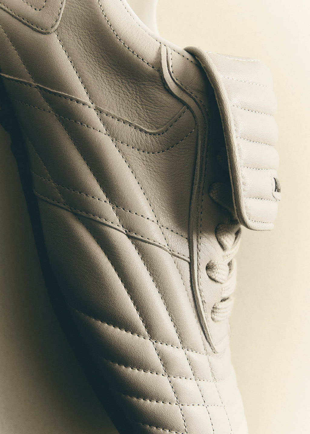 Tb.99 Cream Leather Sneakers